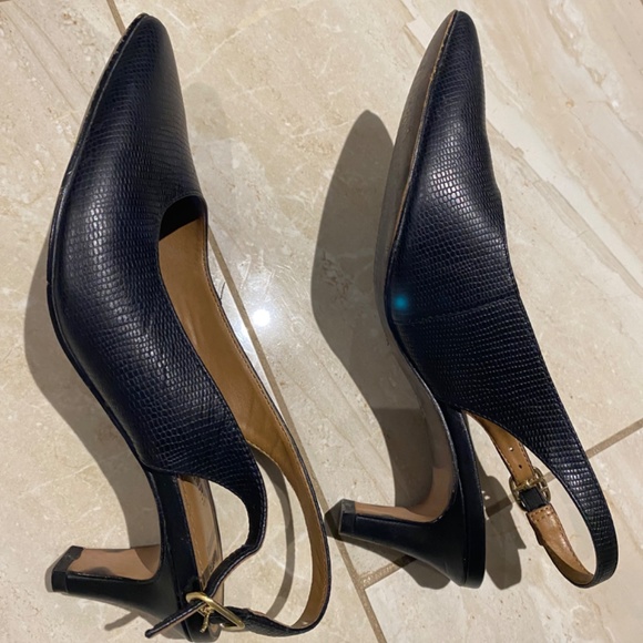 Clarks collection - Picture 8 of 9